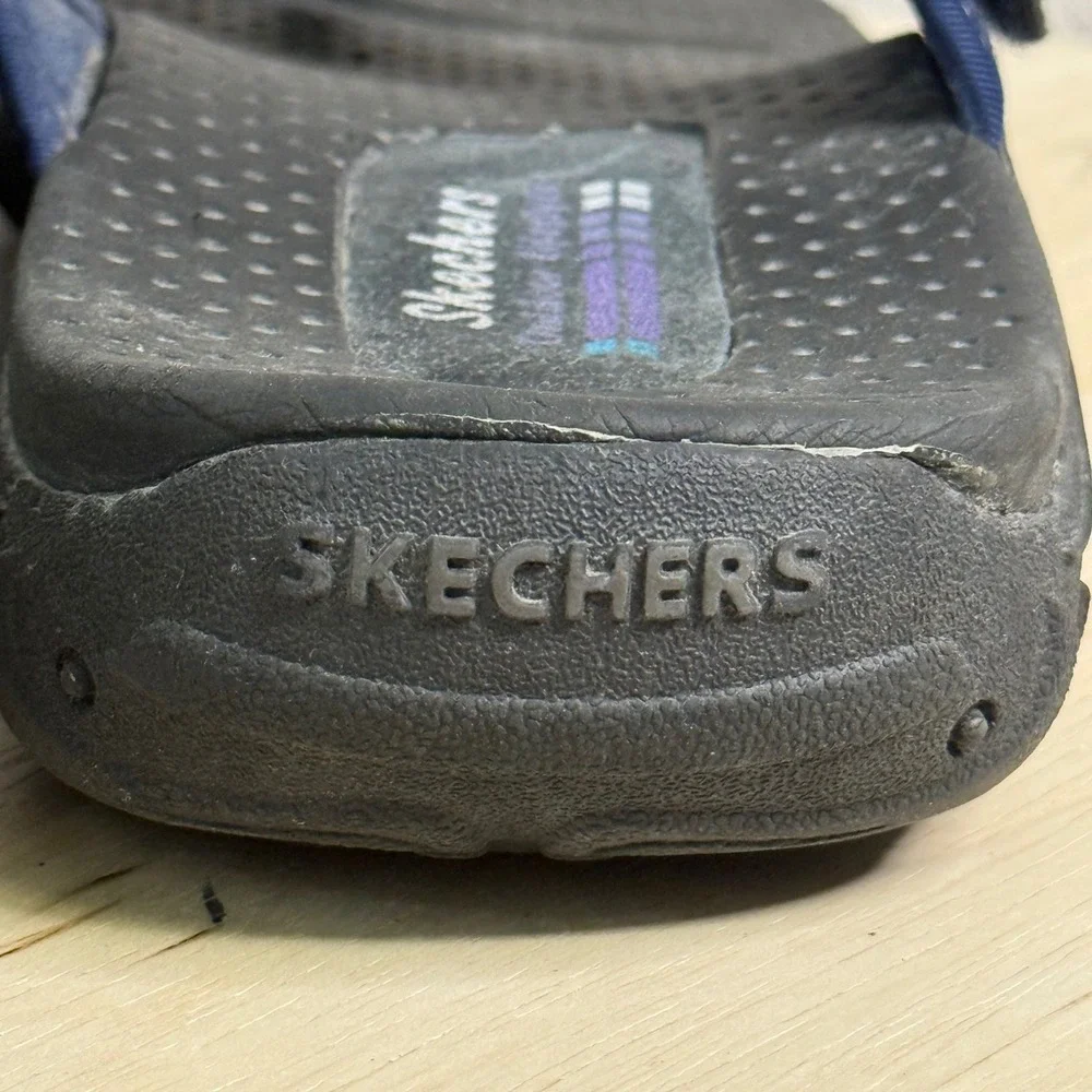 Skechers Outdoor Lifestyle Womens Navy Blue Strappy Thong Sandals Size 10